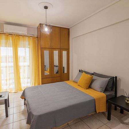 Sugarakis B Apartment Volos Bagian luar foto